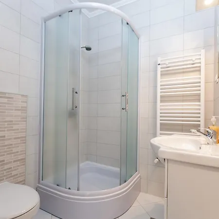 Oliva 1 Lozica Apartmán