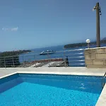 Oliva 1 Lozica