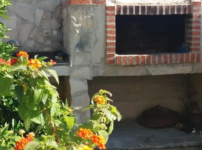 公寓 Oliva 1 Lozica *