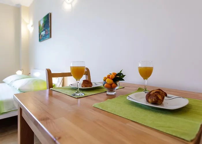 Oliva 1 Lozica 杜布罗夫尼克