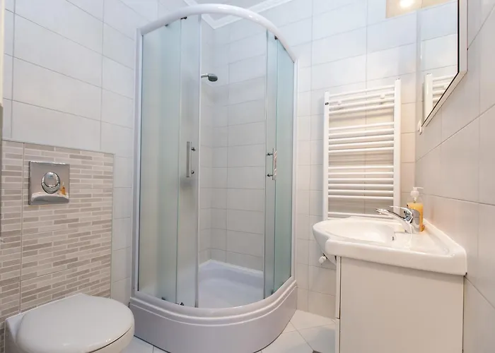 Oliva 1 Lozica 公寓