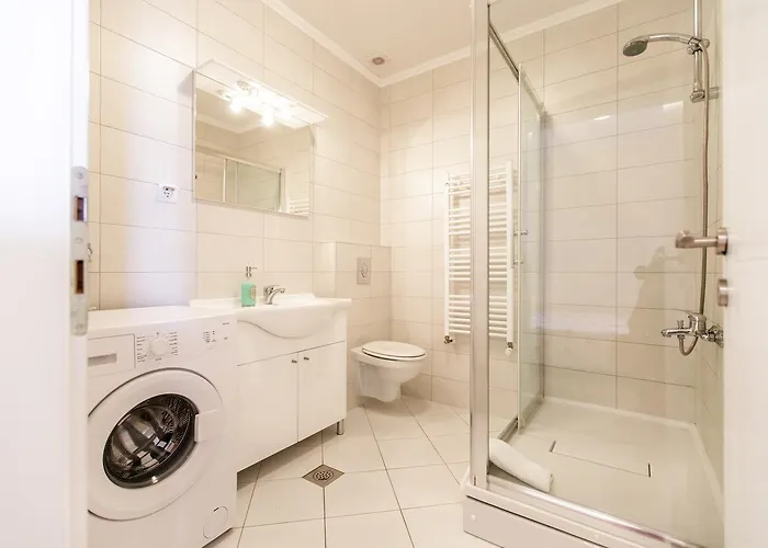 Oliva 1 Lozica 公寓 *